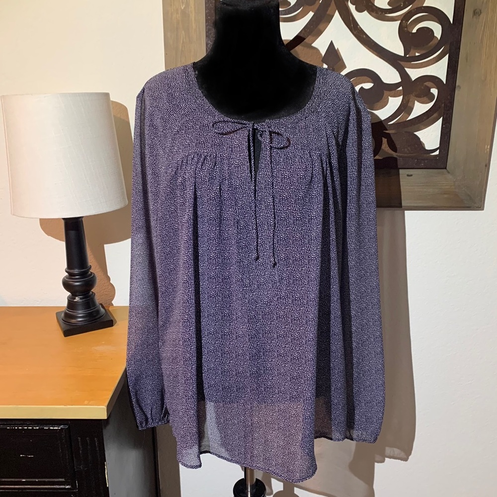 Daisy Fuentes microdot blouse